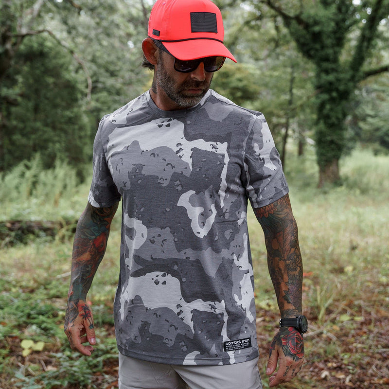 Load image into Gallery viewer, Men&#39;s Outdoor UPF40 Performance T-Shirt
