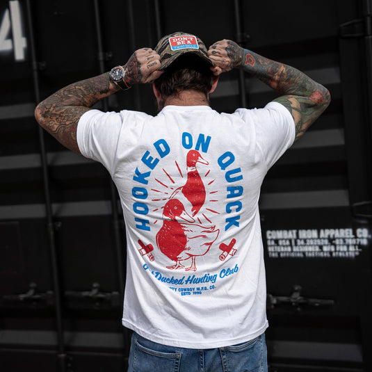 Hooked On Quack Hunter ' Get Ducked' Men's T-Shirt