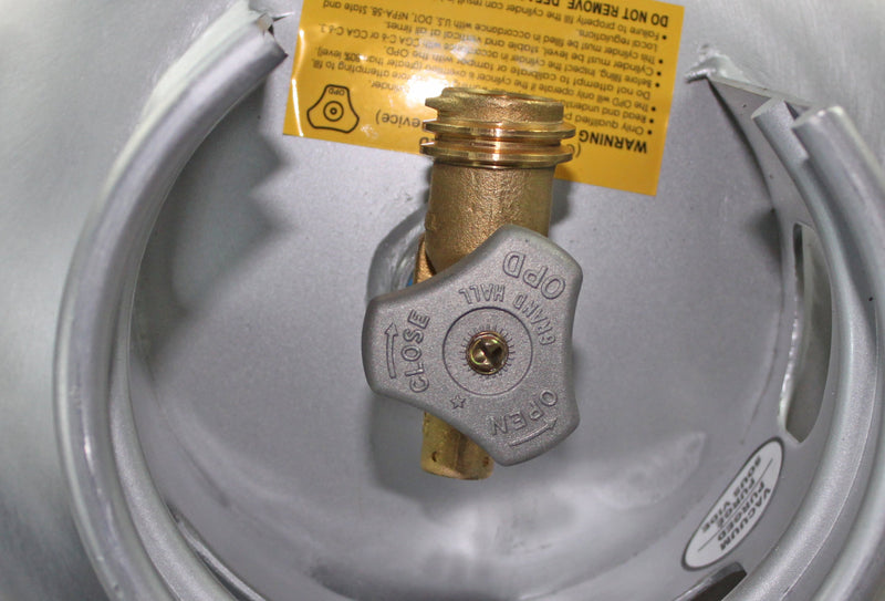 Load image into Gallery viewer, Flame King Lightweight Aluminum 40lb Propane Tank Cylinder Premium OPD Valve
