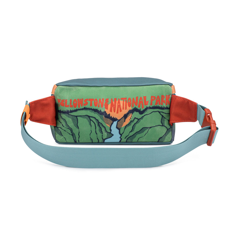 Load image into Gallery viewer, Yellowstone National Park Hip Pack

