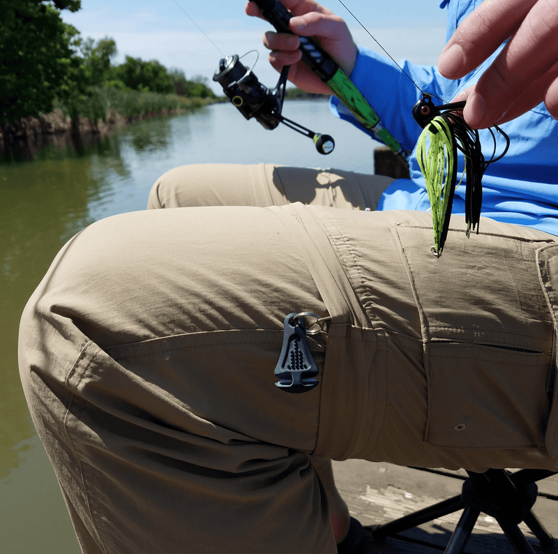 Load image into Gallery viewer, Line Cutterz Ceramic Blade Zipper Pull - Black
