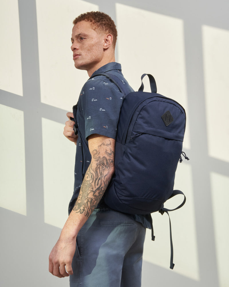 Load image into Gallery viewer, (R)evolution™ 15L Commuter Backpack
