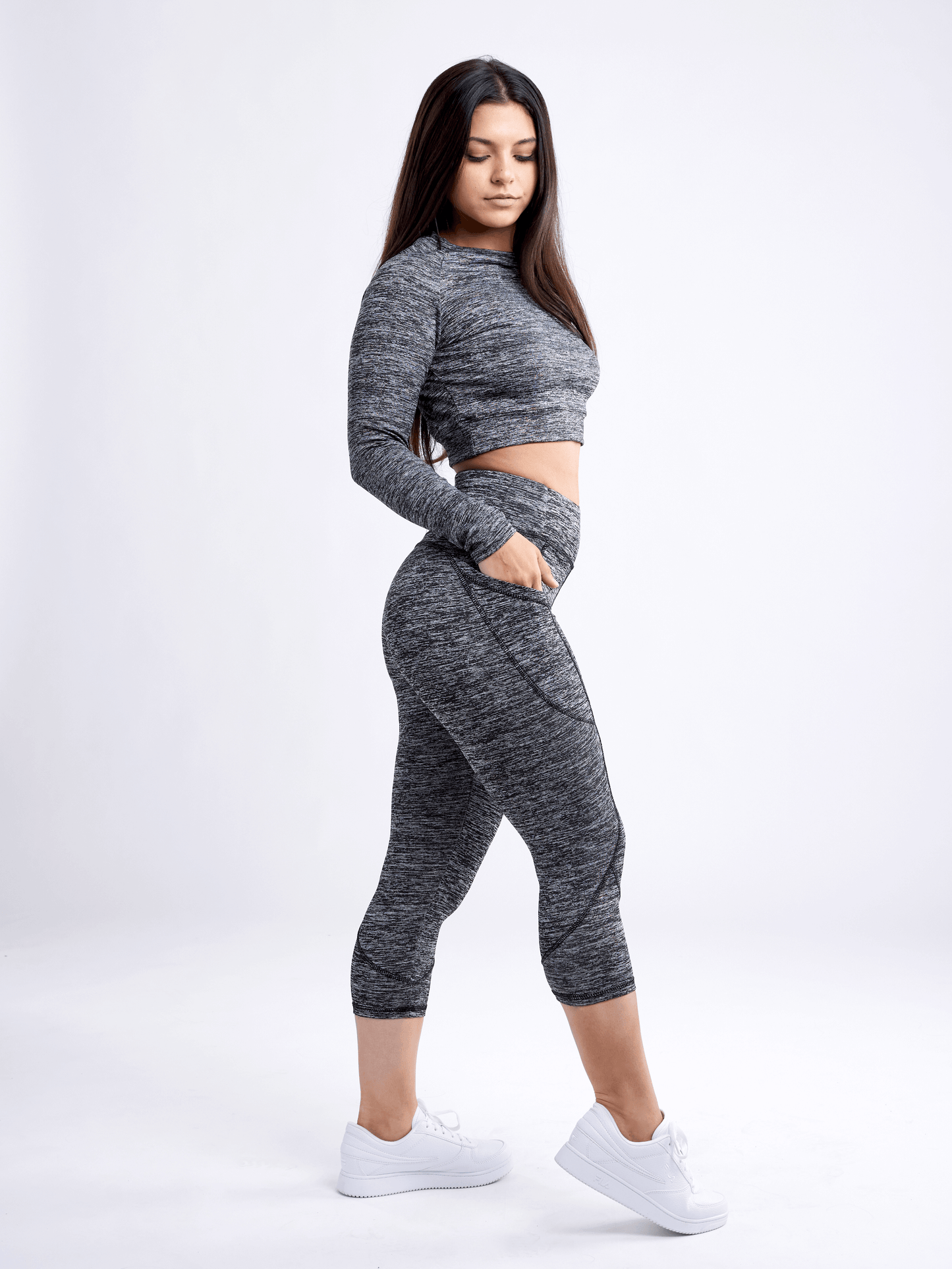 JupiterGear Mid-Rise Capri Fitness Leggings with Side Pockets