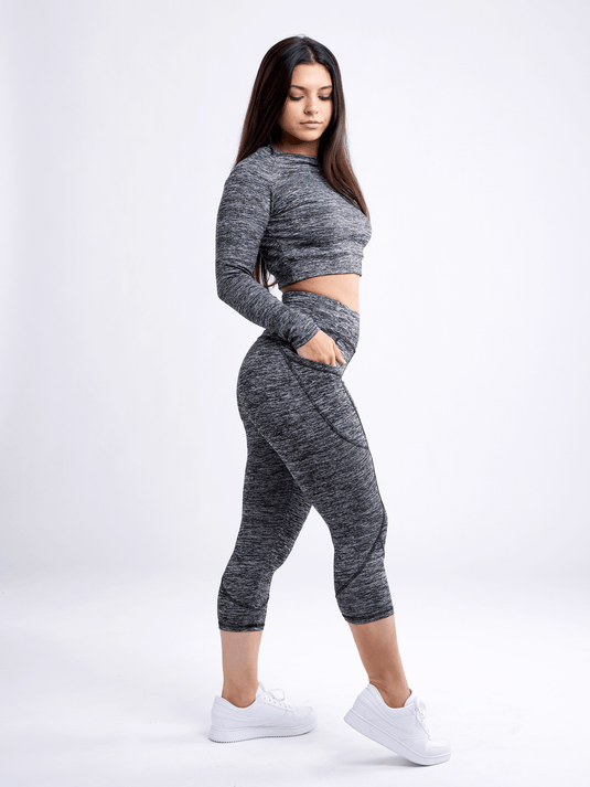 JupiterGear Mid-Rise Capri Fitness Leggings with Side Pockets