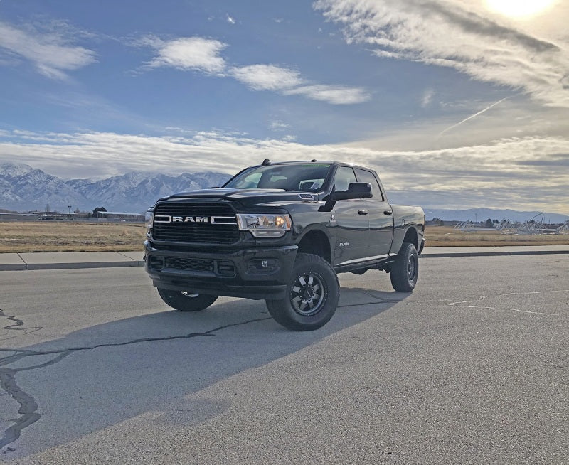 Load image into Gallery viewer, Tuff Country 19-23 Dodge Ram 2500 4x4 -3in Lift Kit w/o Front Shock Extension Brackets (SX8000)
