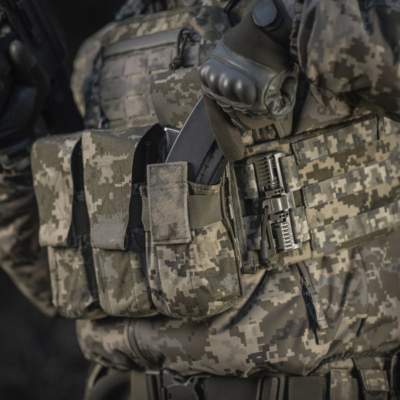 Load image into Gallery viewer, M-Tac Double Mag Pouch with Flap
