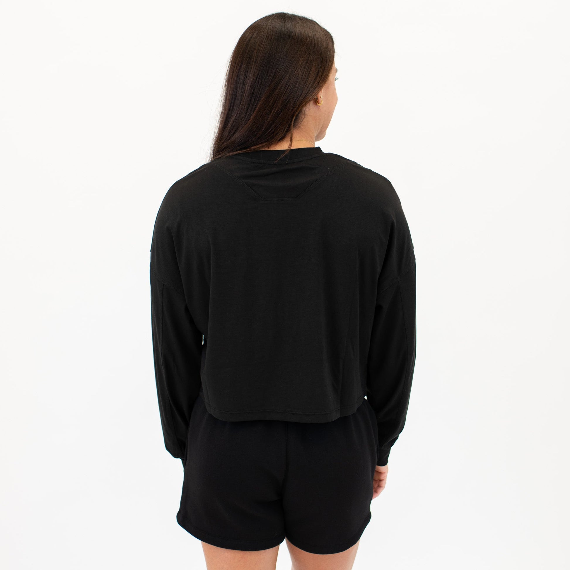 Affinity Oversized Long Sleeve Crop Tee - Skoutley Outdoors LLC