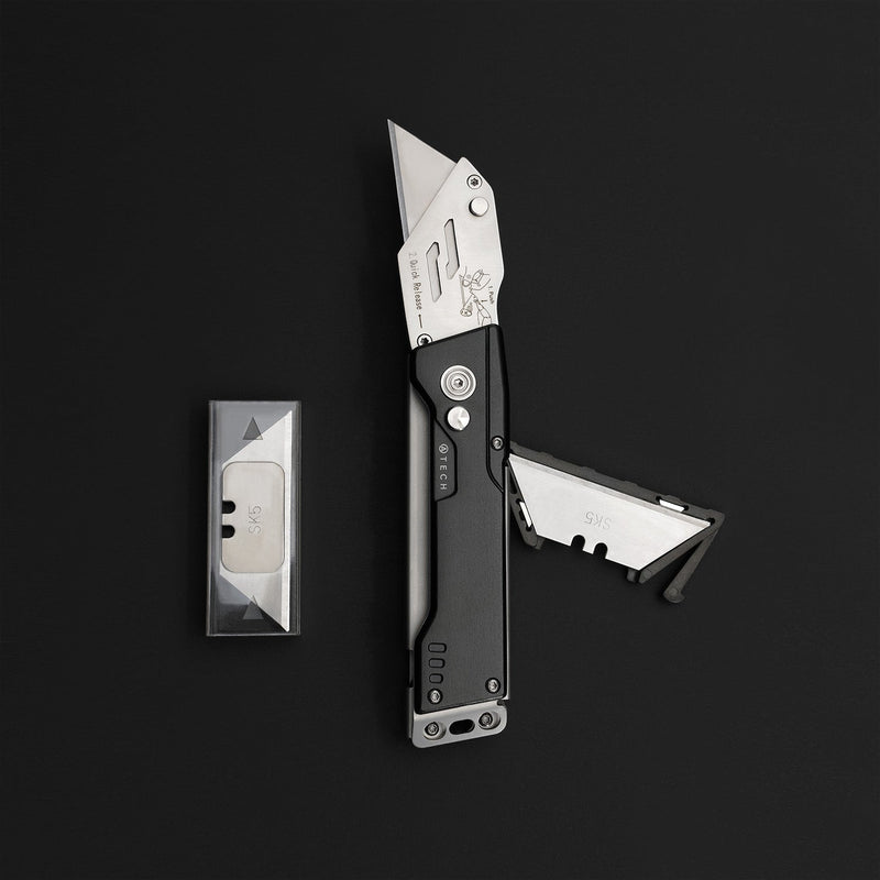 Load image into Gallery viewer, EDC Utility Knife with Blade Storage
