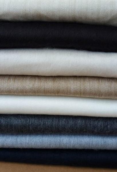 Load image into Gallery viewer, Alpaca Bed Blanket
