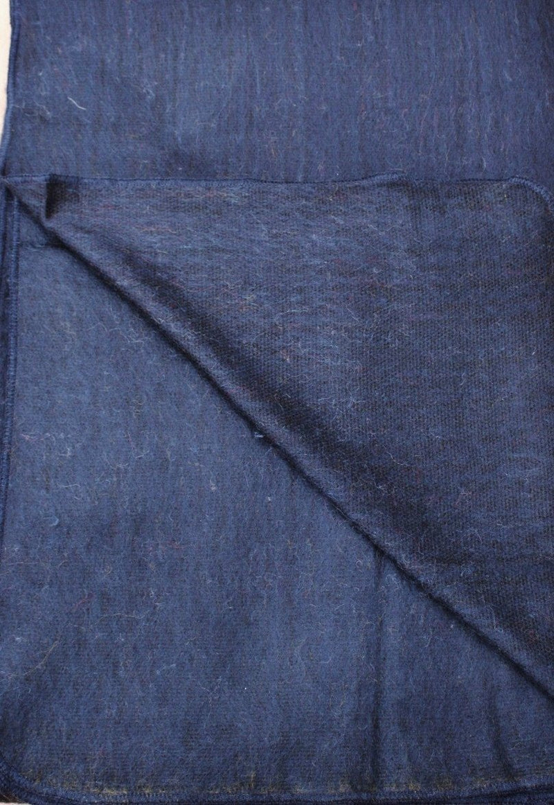 Load image into Gallery viewer, Alpaca Bed Blanket
