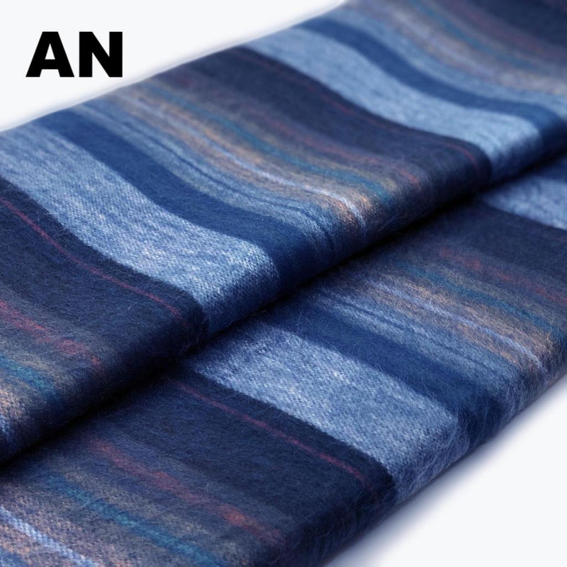 Load image into Gallery viewer, Alpaca Bed Blanket - Striped
