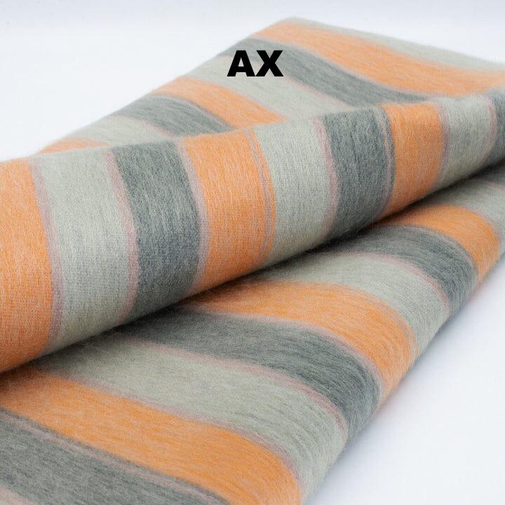 Load image into Gallery viewer, Alpaca Bed Blanket - Striped
