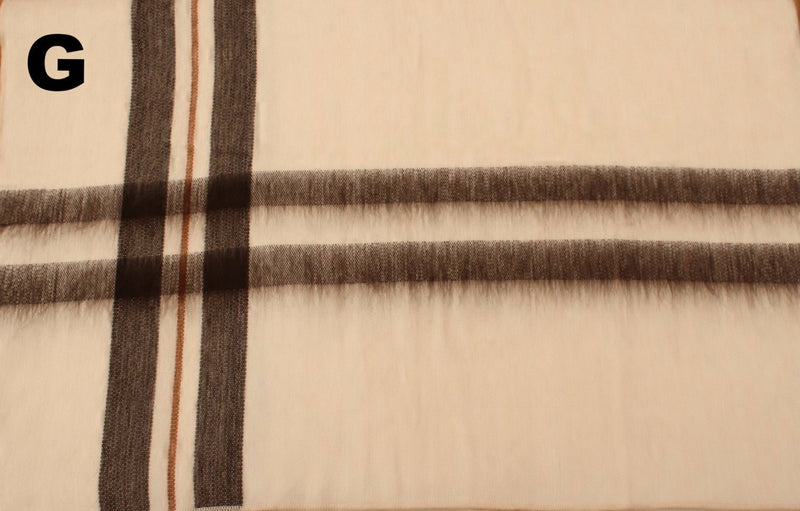 Load image into Gallery viewer, Alpaca Bed Blanket - Striped
