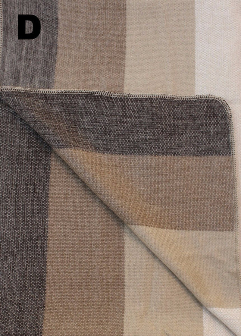 Load image into Gallery viewer, Alpaca Bed Blanket - Striped
