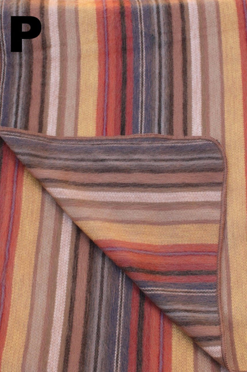 Load image into Gallery viewer, Alpaca Bed Blanket - Striped
