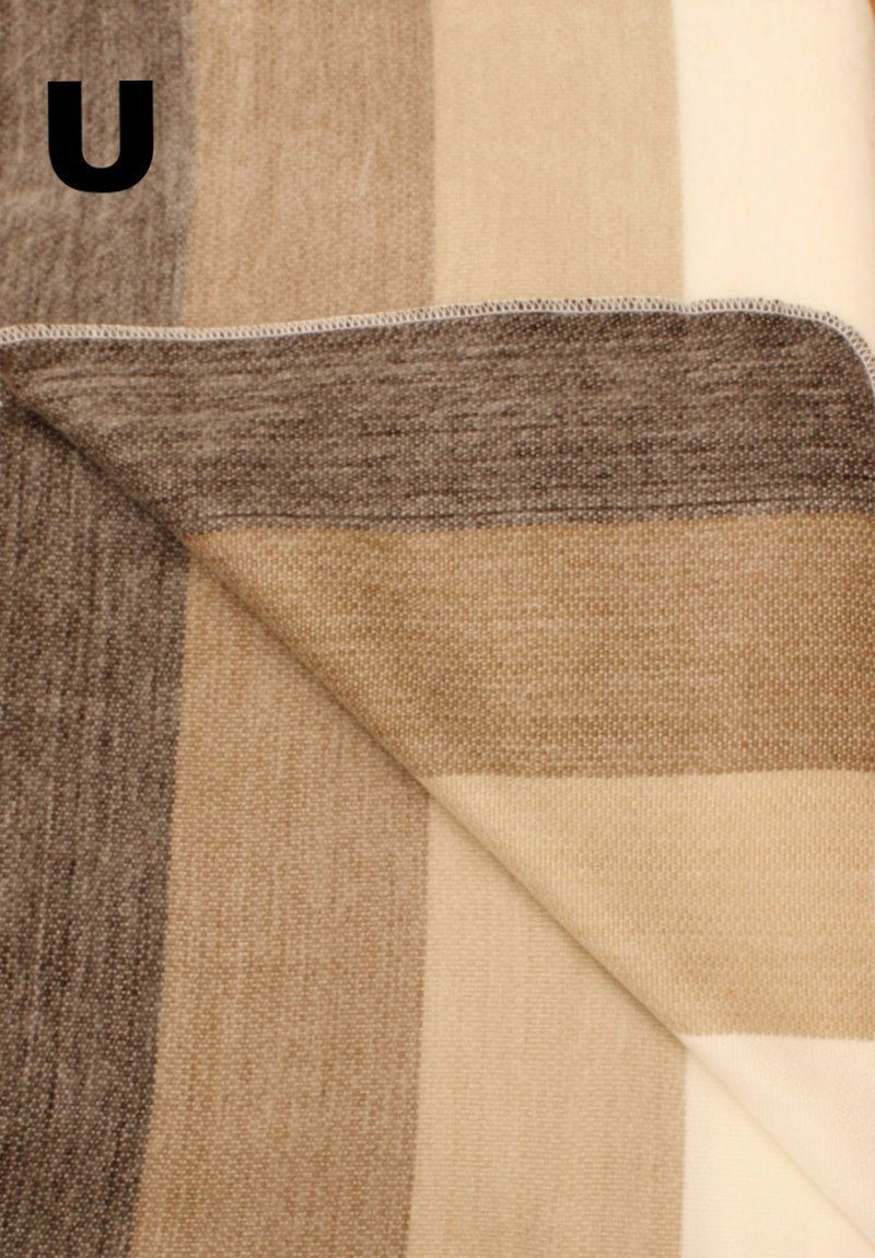 Load image into Gallery viewer, Alpaca Bed Blanket - Striped
