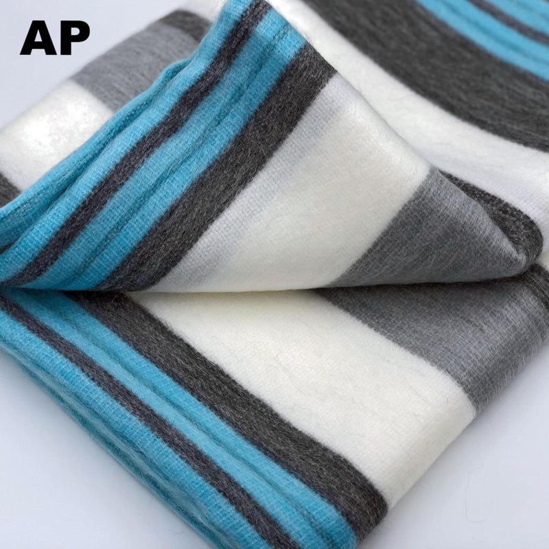 Load image into Gallery viewer, Alpaca Bed Blanket - Striped
