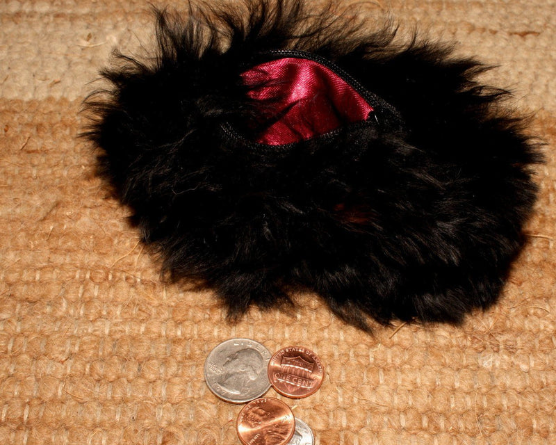 Load image into Gallery viewer, Alpaca Fur Coin Purse
