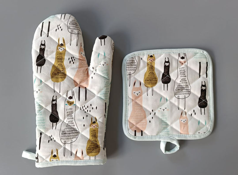 Load image into Gallery viewer, Alpaca Kitchen Tea Towel, Oven Mitt + Pot Holder, Grocery Tote Bag
