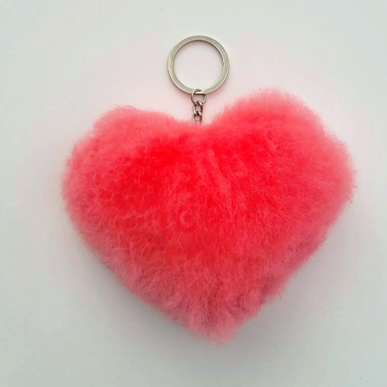 Load image into Gallery viewer, Alpaca Love Heart Shaped Fur Keychain
