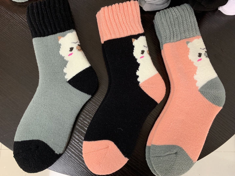 Load image into Gallery viewer, Alpaca Slumber Socks
