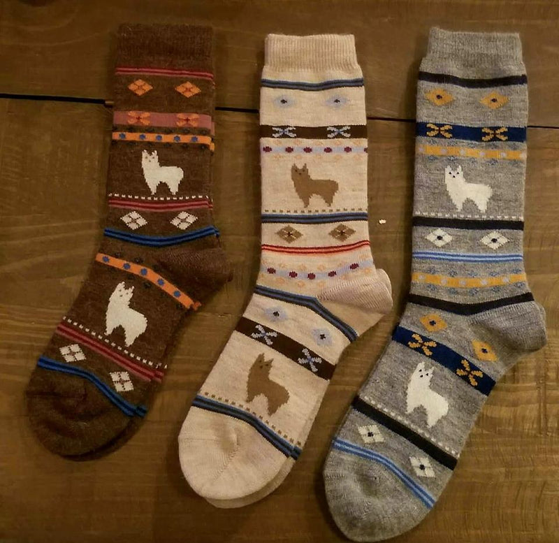 Load image into Gallery viewer, Alpaca Watching Socks
