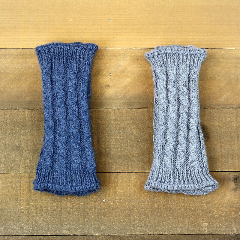 Load image into Gallery viewer, Alpaca Wrist Warmers Cabled
