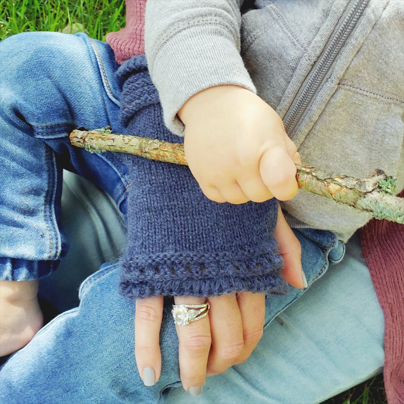 Load image into Gallery viewer, Alpaca Wrist Warmers Eyelet
