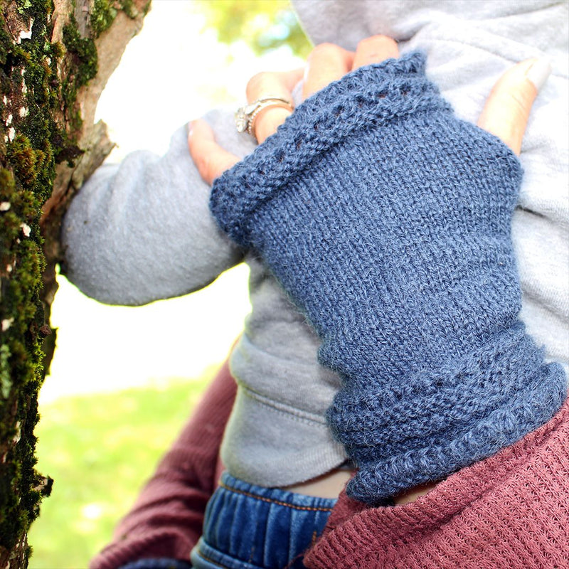 Load image into Gallery viewer, Alpaca Wrist Warmers Eyelet
