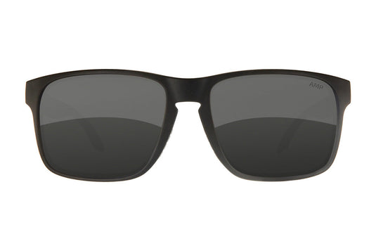 Egmont XL | Black Out