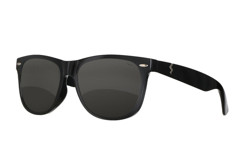 Load image into Gallery viewer, Summerland | Secret Agent
