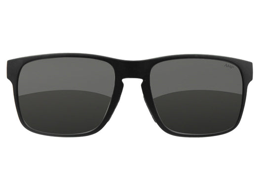 Egmont XL | Black Out