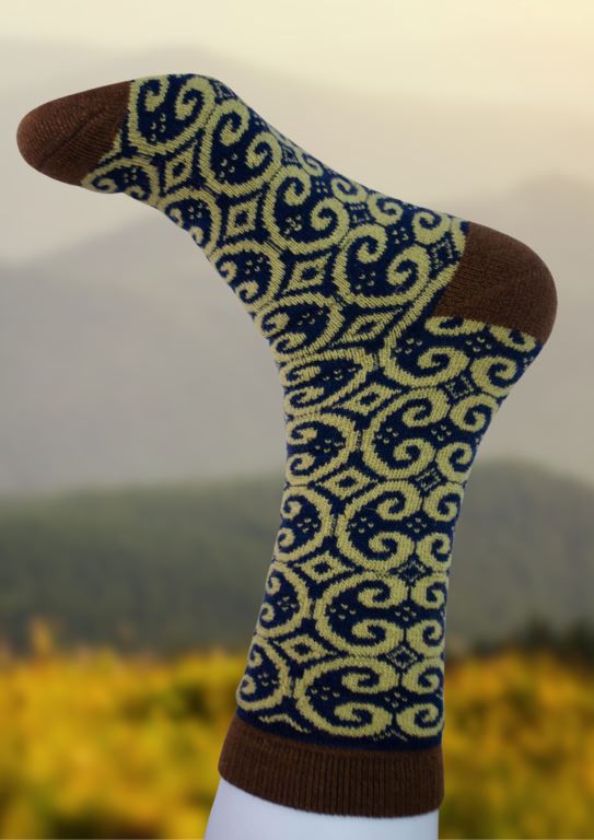 Load image into Gallery viewer, Andes Alpaca Socks
