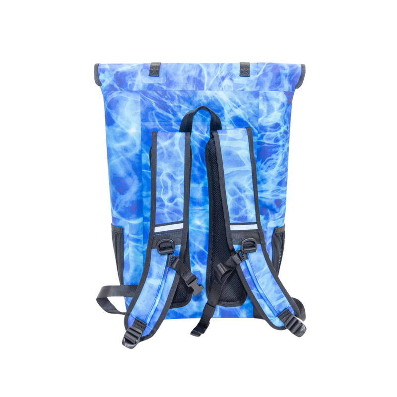 Load image into Gallery viewer, Waterproof Floating Backpack Cooler - Ocean Blue

