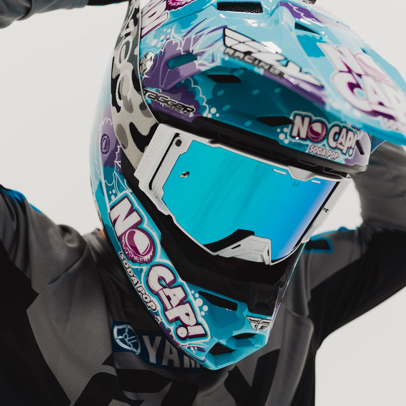 Load image into Gallery viewer, Arctic Camo Helios
