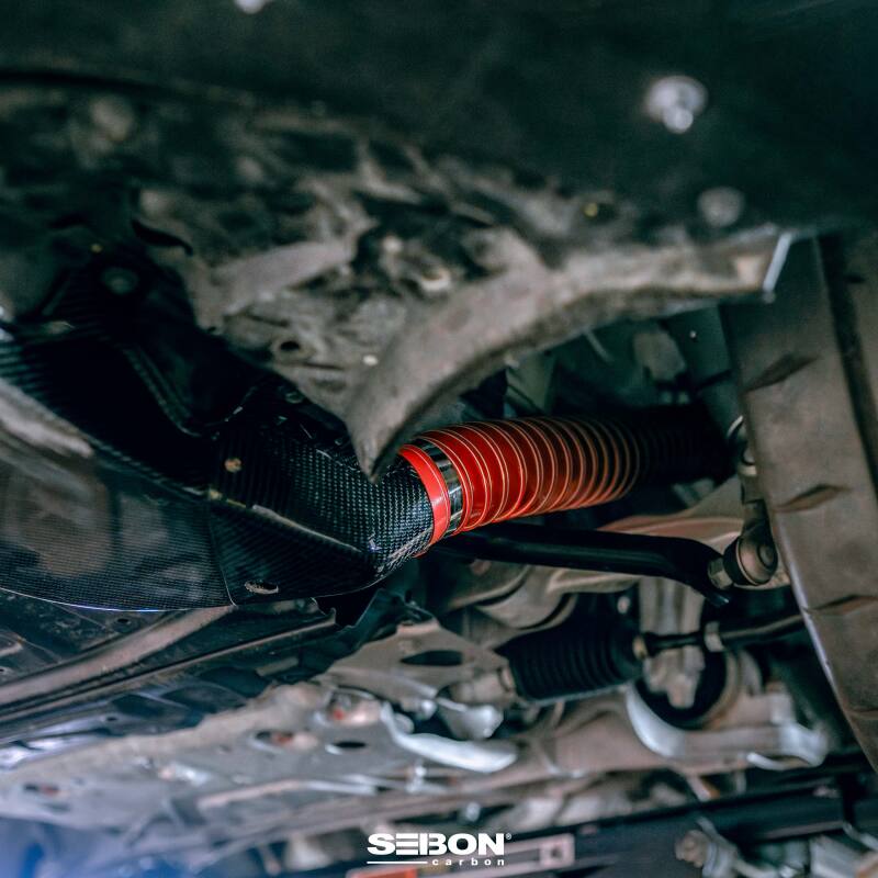 Load image into Gallery viewer, Seibon 2023 Nissan Z Carbon Fiber Brake Cooling Duct
