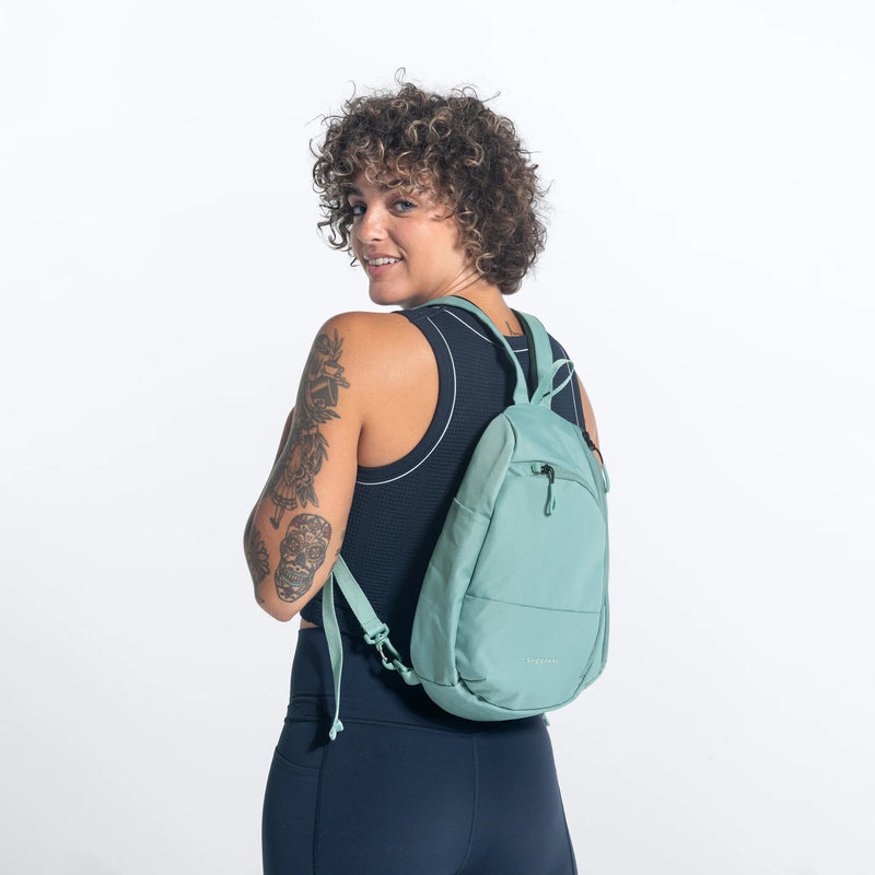 Load image into Gallery viewer, Wayfarer | Convertible Sling - Palm Green
