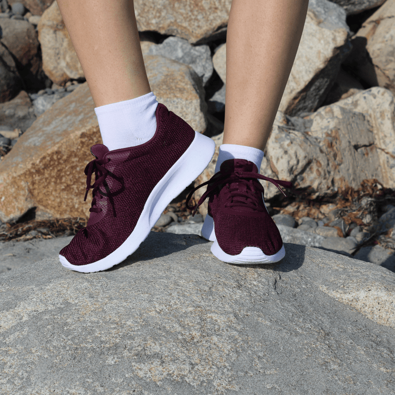 Load image into Gallery viewer, Quarter High Bamboo Rayon Socks
