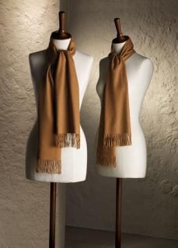 Load image into Gallery viewer, Basel 100% Vicuna Scarf
