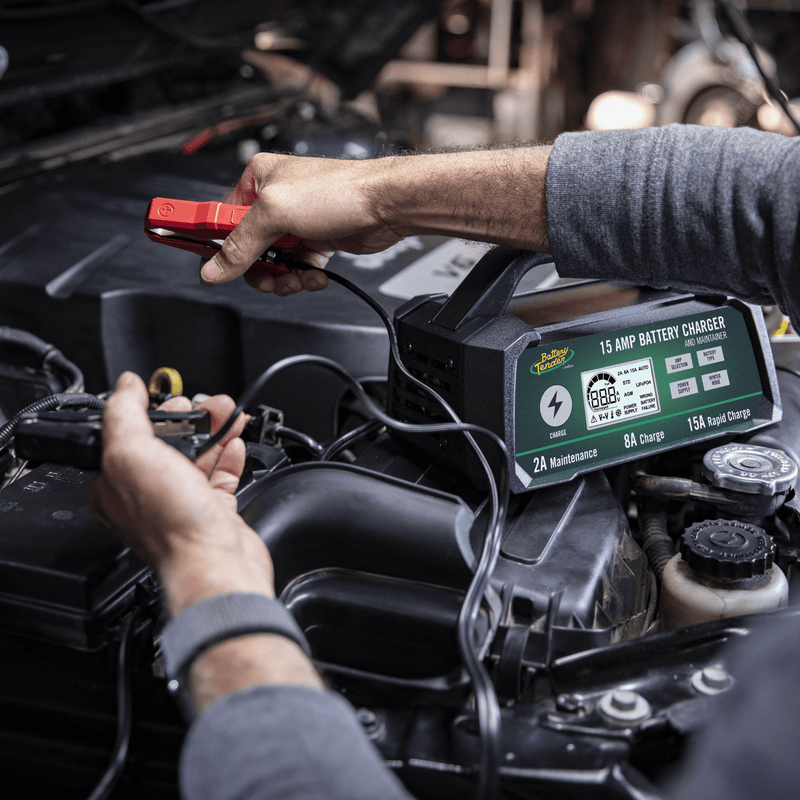 Load image into Gallery viewer, 15/8/2 AMP Power Tender® Selectable 12V Battery Charger
