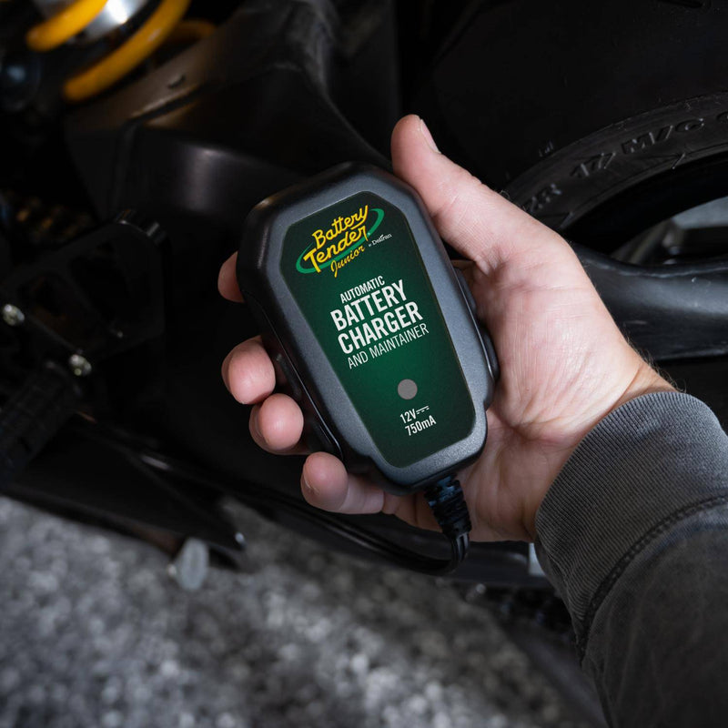 Load image into Gallery viewer, Battery Tender Junior 750mA 12V Battery Charger and Maintainer
