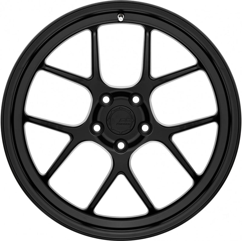 Load image into Gallery viewer, BC Forged TD05 TD Series 1-Piece Monoblock Forged Wheel
