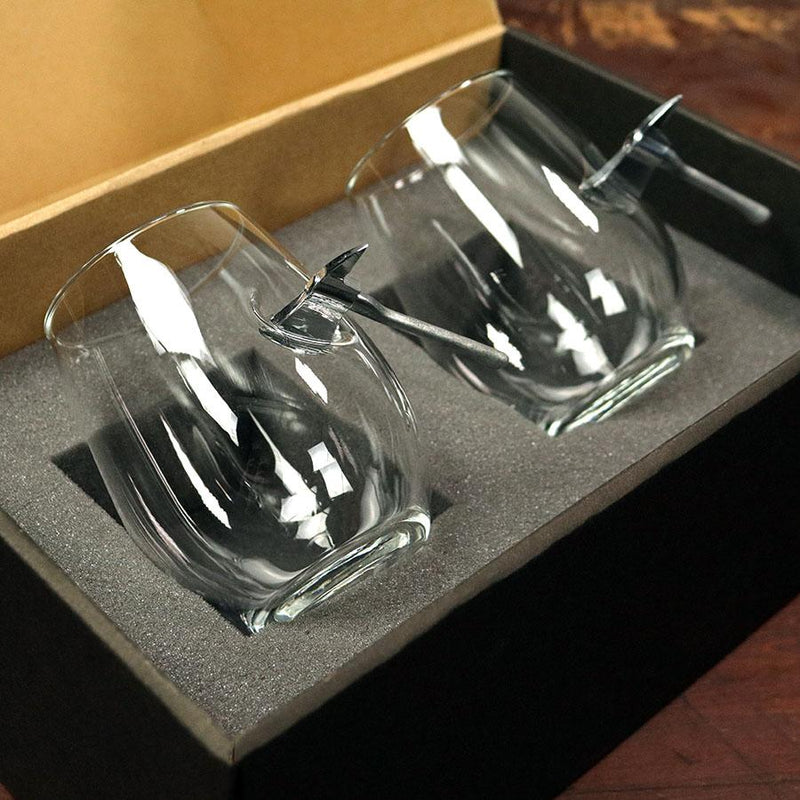 Load image into Gallery viewer, BenShot Fire Axe Glass - Maltese Cross
