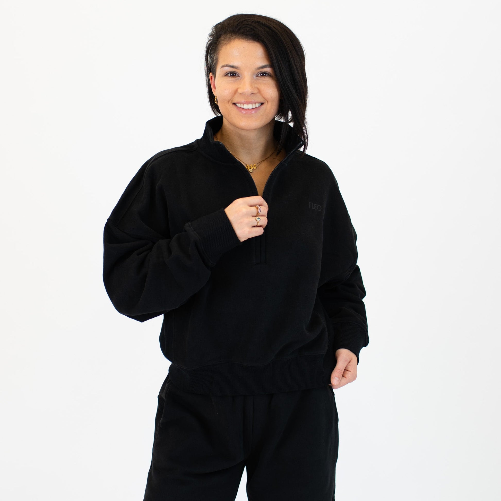 Weekender Half Zip Crop Sweatshirt - Skoutley Outdoors LLC