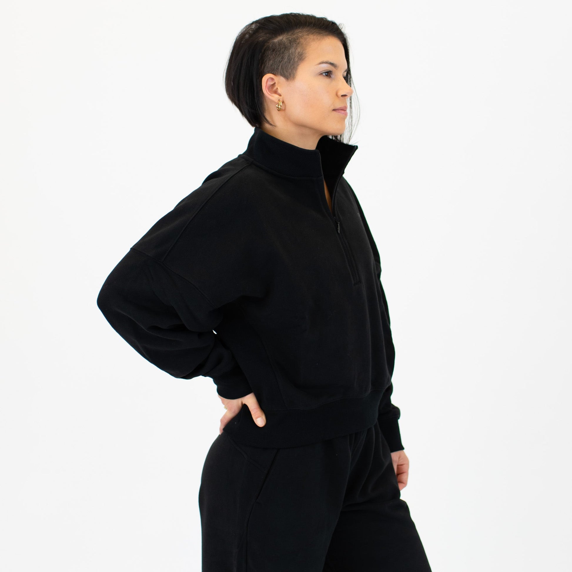 Weekender Half Zip Crop Sweatshirt - Skoutley Outdoors LLC