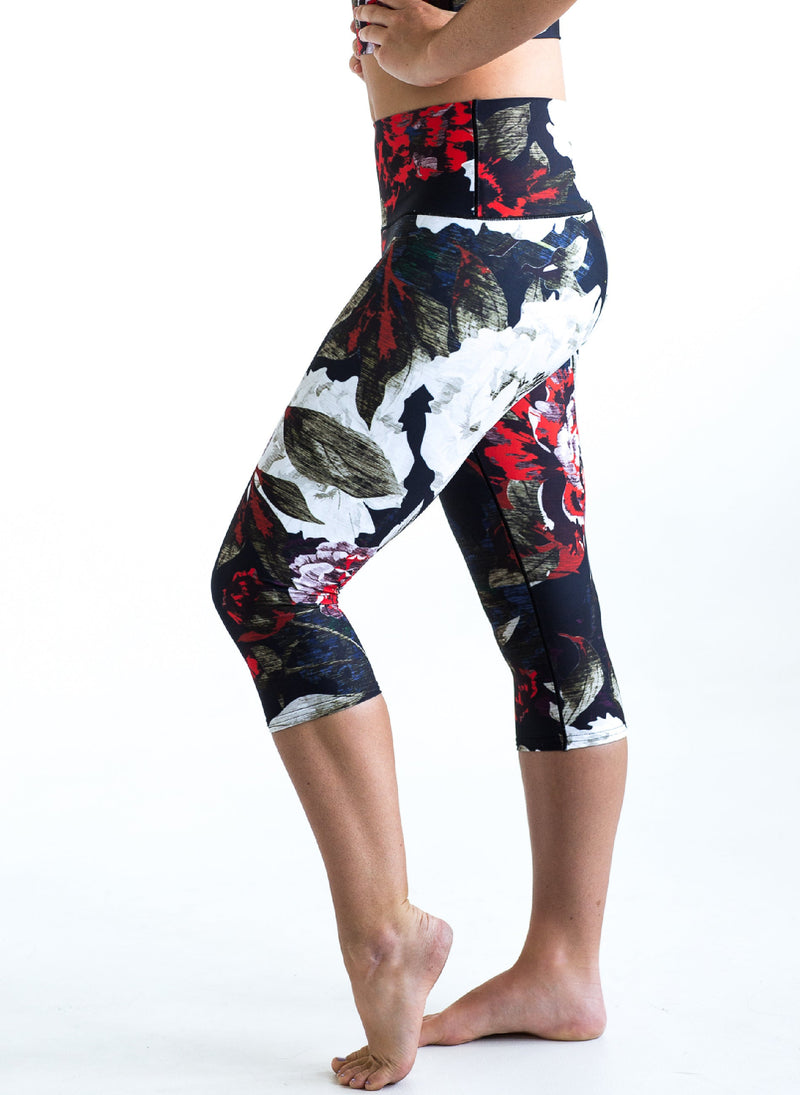 Load image into Gallery viewer, Black Floral Capris *FINAL SALE*
