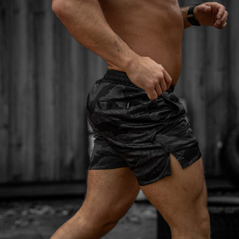 Load image into Gallery viewer, Men's Hooch Daddy Mesh Shorts | 5"
