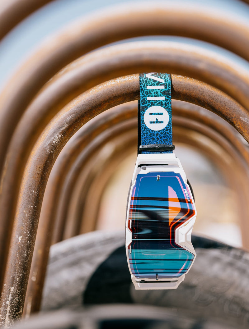 Load image into Gallery viewer, Blue Dragon Helios
