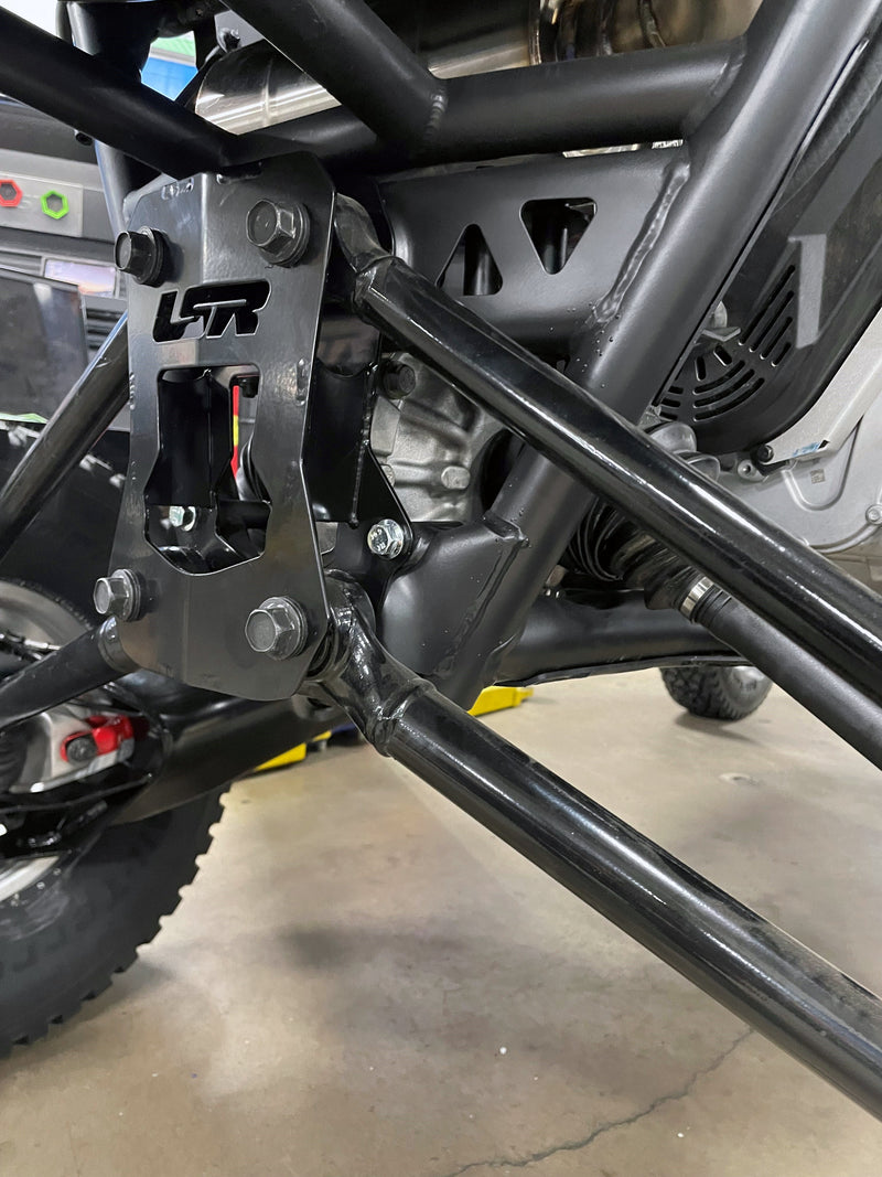 Load image into Gallery viewer, Polaris PRO R / Turbo R Boxed Radius Rod Plate
