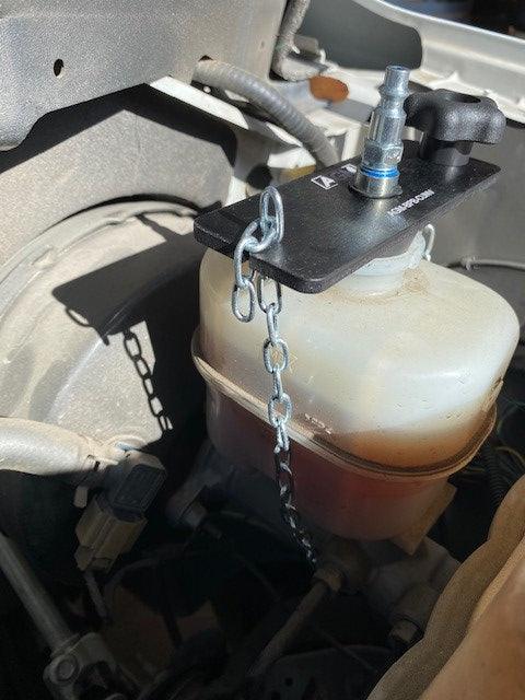 Load image into Gallery viewer, Brake Reservoir Adapter - Universal Round
